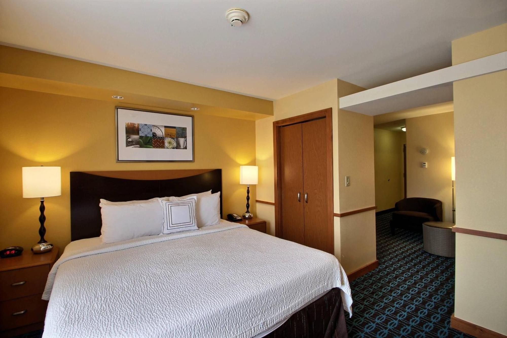 Fairfield Inn & Suites By Marriott Milwaukee Airport Oak Creek Extérieur photo